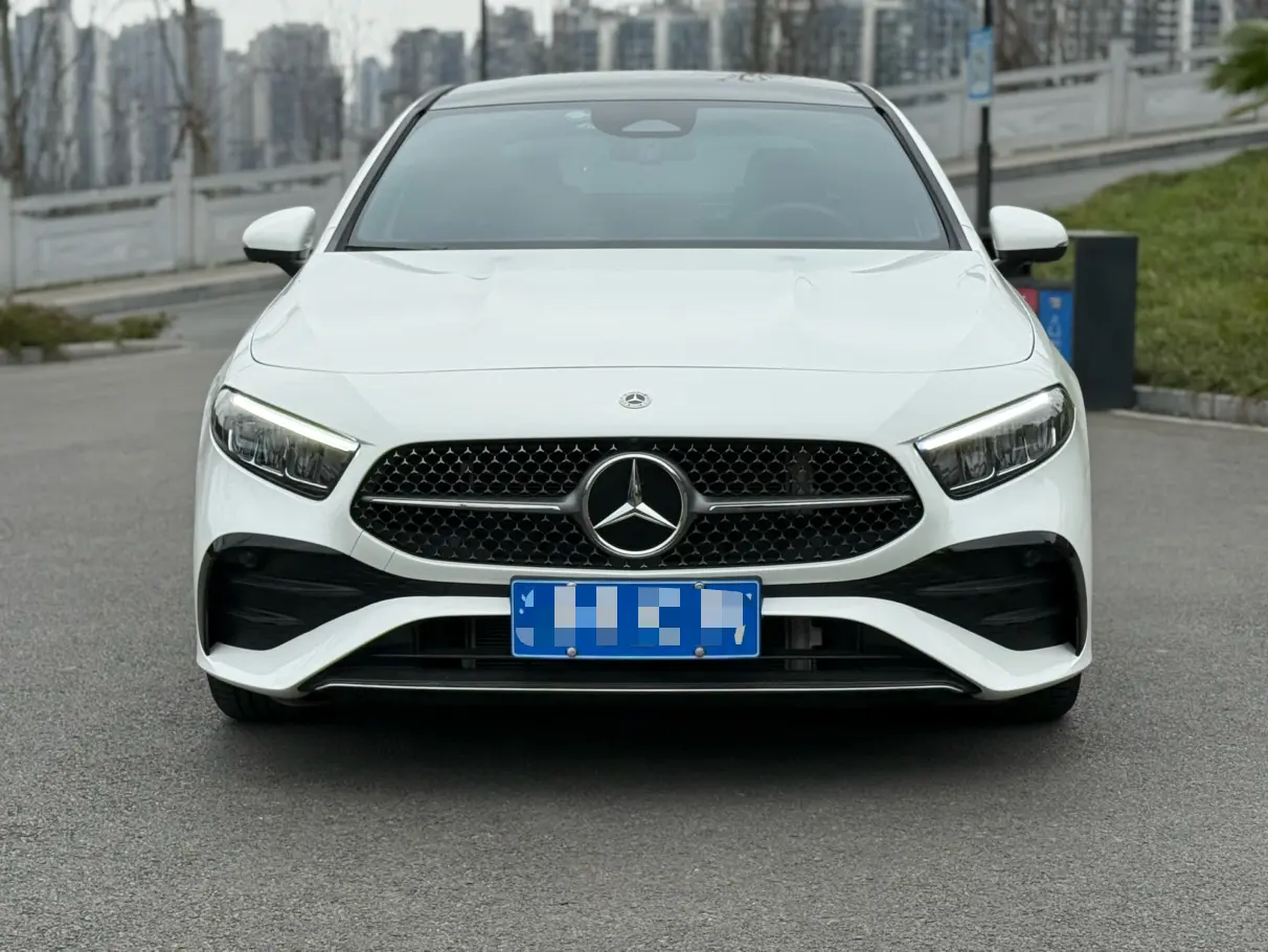 Mercedes-Benz Mercedes Benz A Class  из Китая