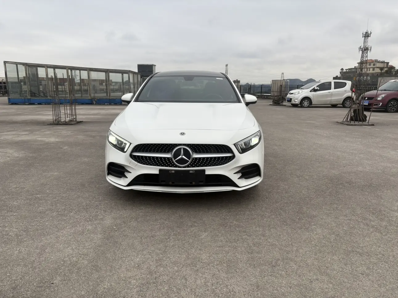 Mercedes-Benz Mercedes Benz A Class  из Китая