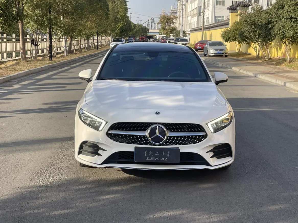 Mercedes-Benz Mercedes Benz A Class  из Китая