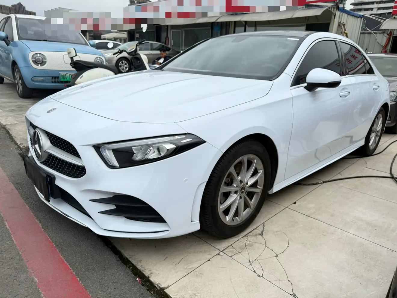 Mercedes-Benz Mercedes Benz A Class  из Китая