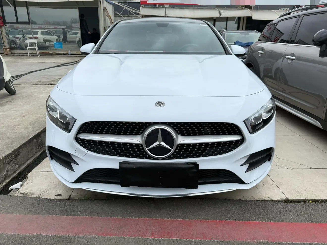 Mercedes-Benz Mercedes Benz A Class  из Китая