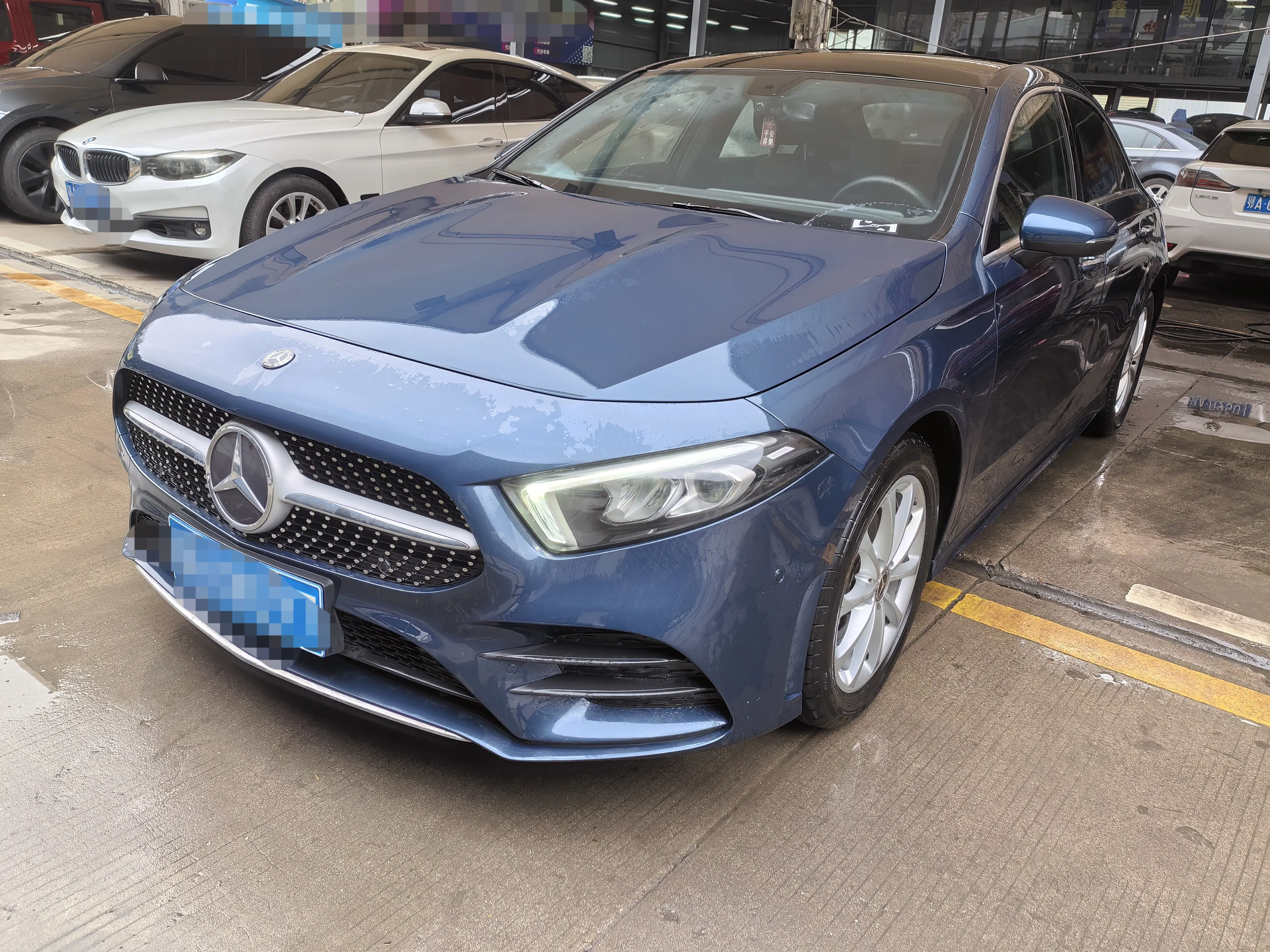 Mercedes-Benz Mercedes Benz A Class  из Китая