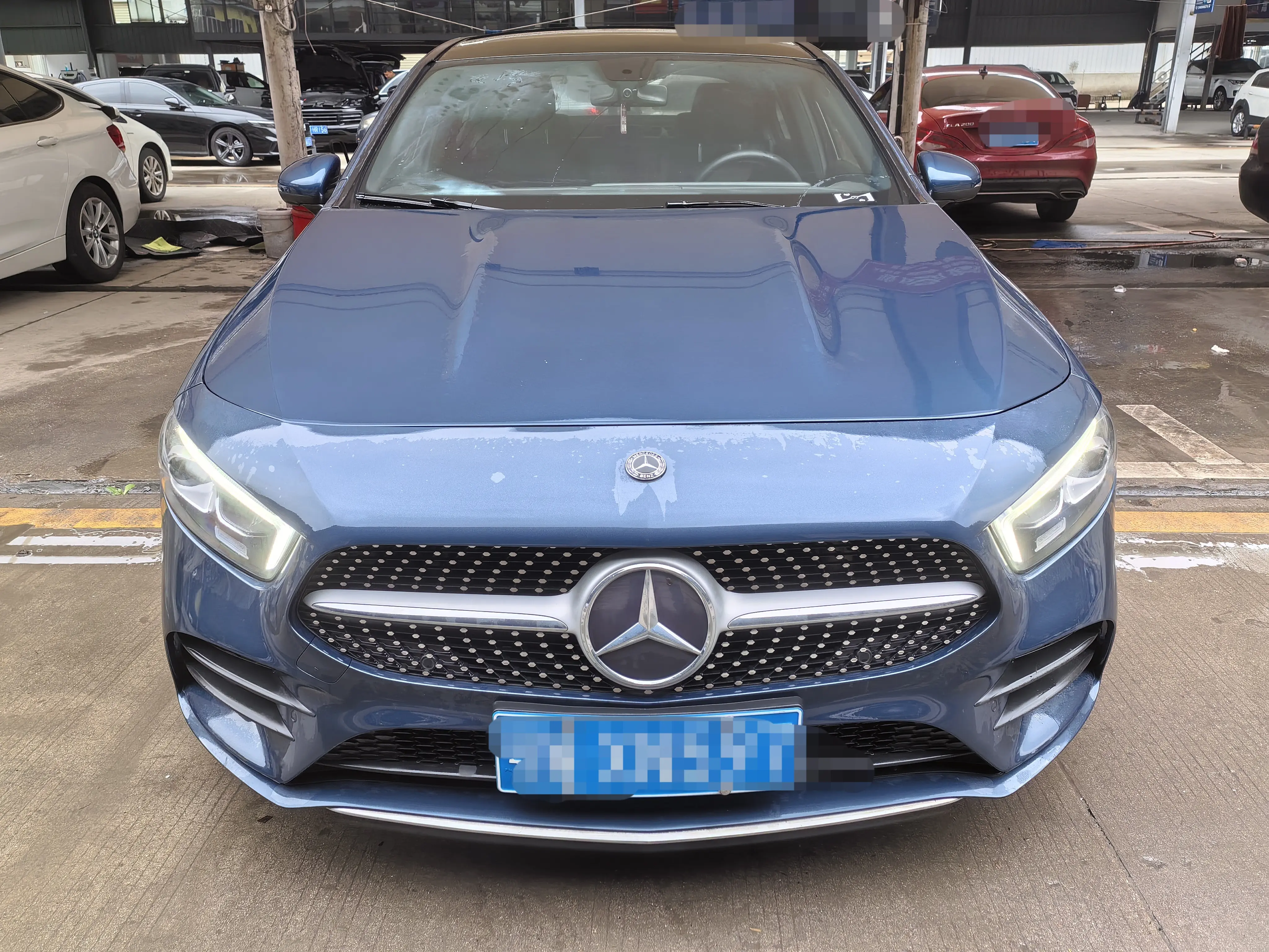 Mercedes-Benz Mercedes Benz A Class  из Китая