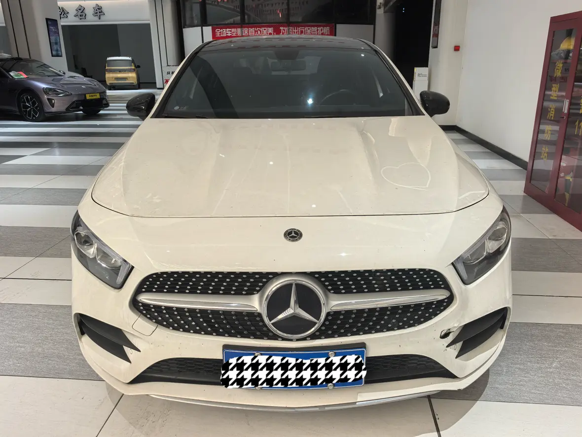 Mercedes-Benz Mercedes Benz A Class  из Китая