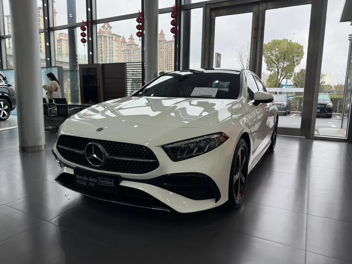 Mercedes-Benz Mercedes Benz A Class  из Китая