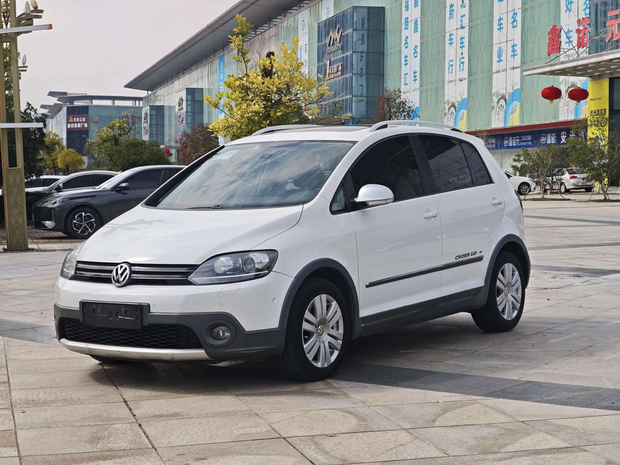 Volkswagen Golf  из Китая