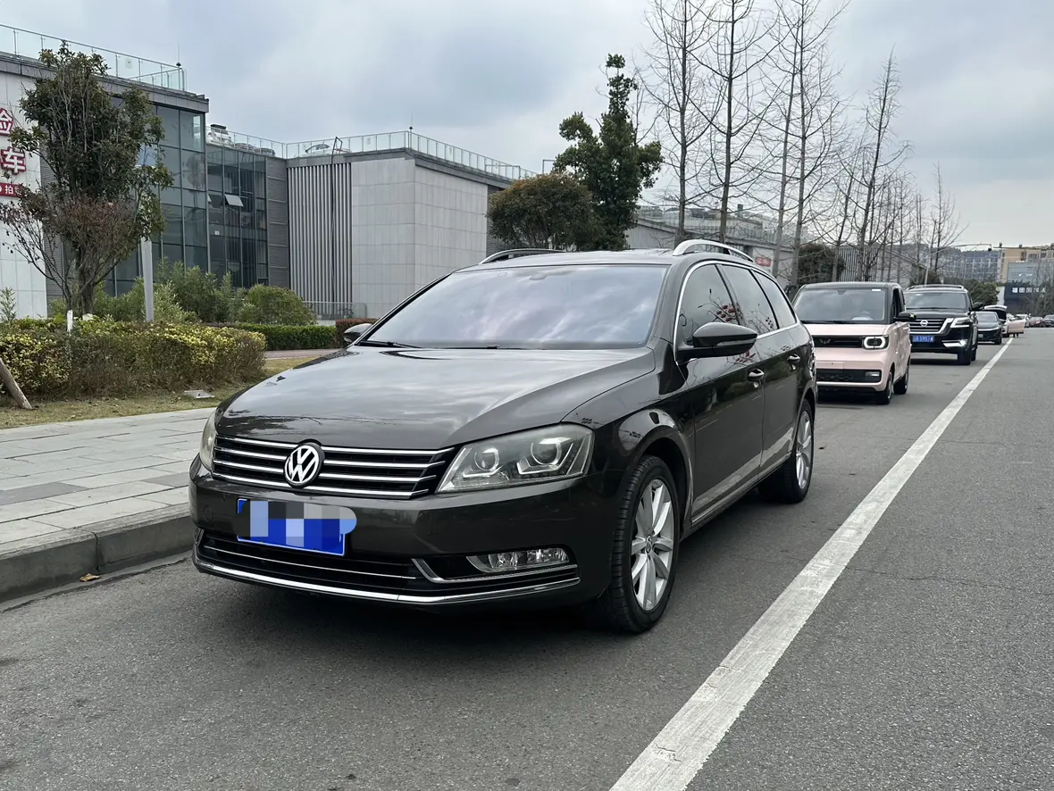 Volkswagen Magotan  из Китая