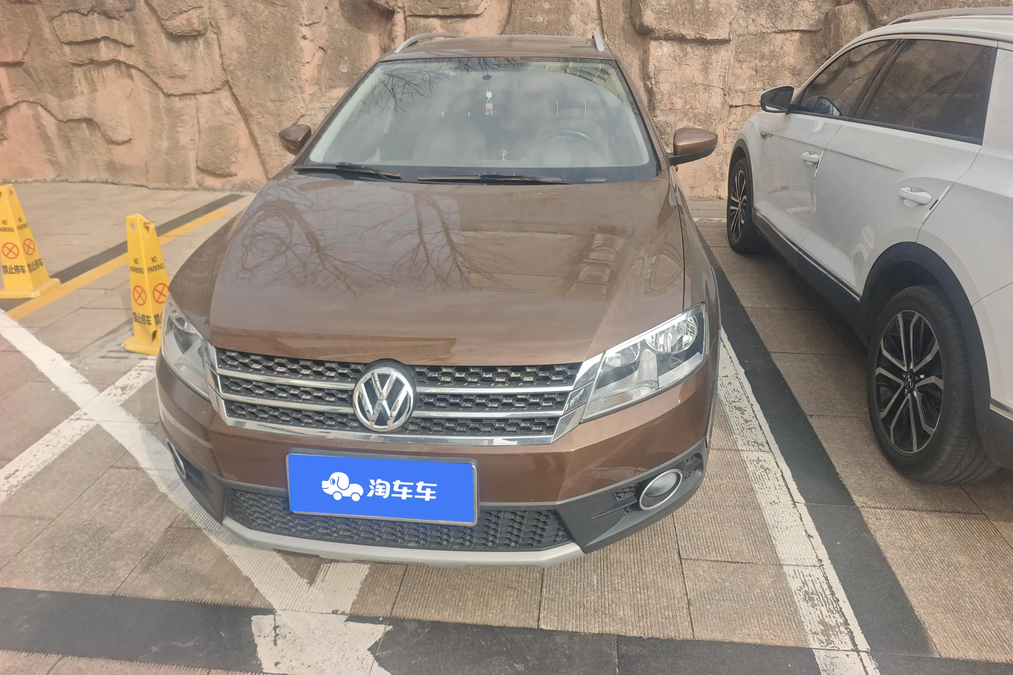 Volkswagen Lavida Wagon  из Китая