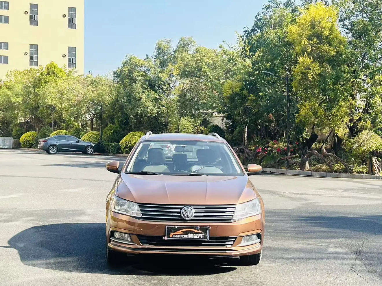 Volkswagen Langxing  из Китая