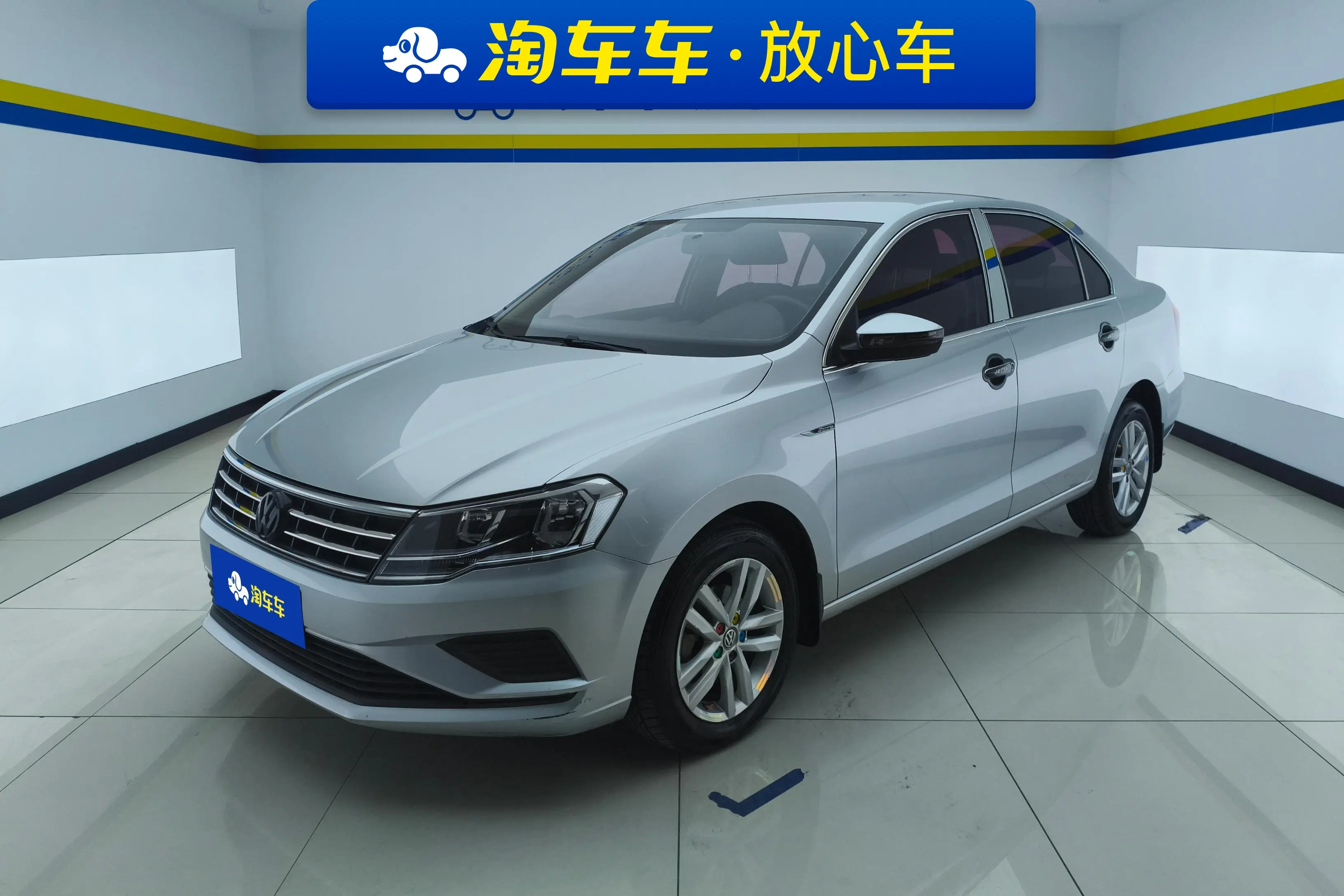 Volkswagen Jetta  из Китая