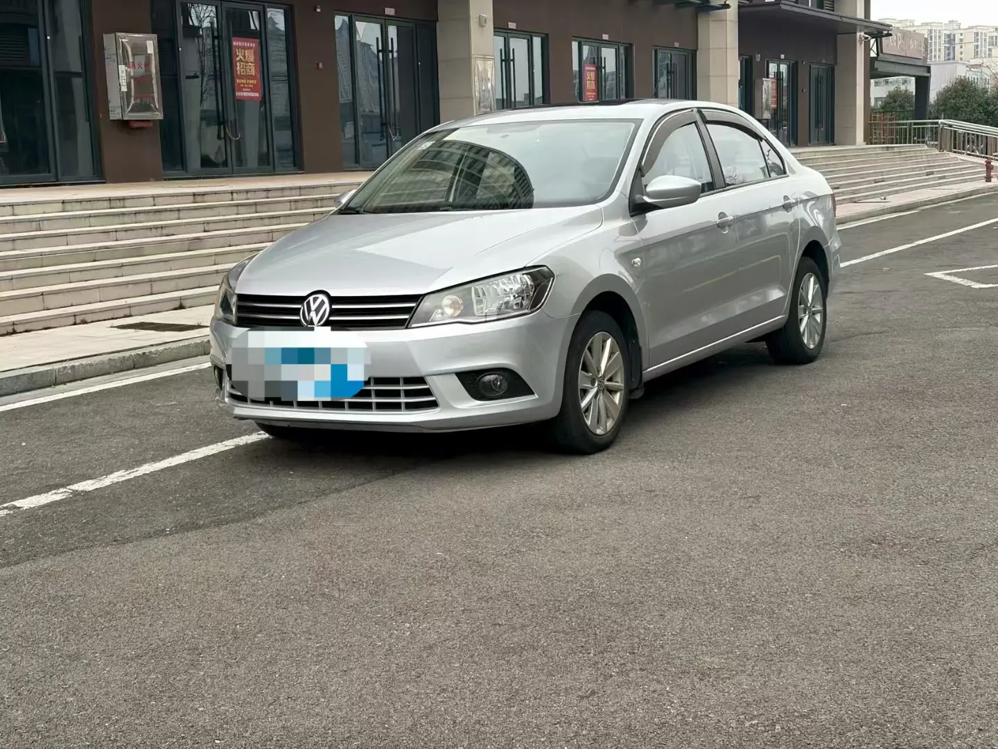 Volkswagen Jetta  из Китая