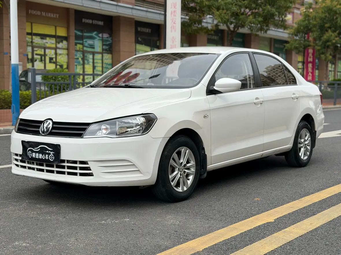 Volkswagen Jetta  из Китая