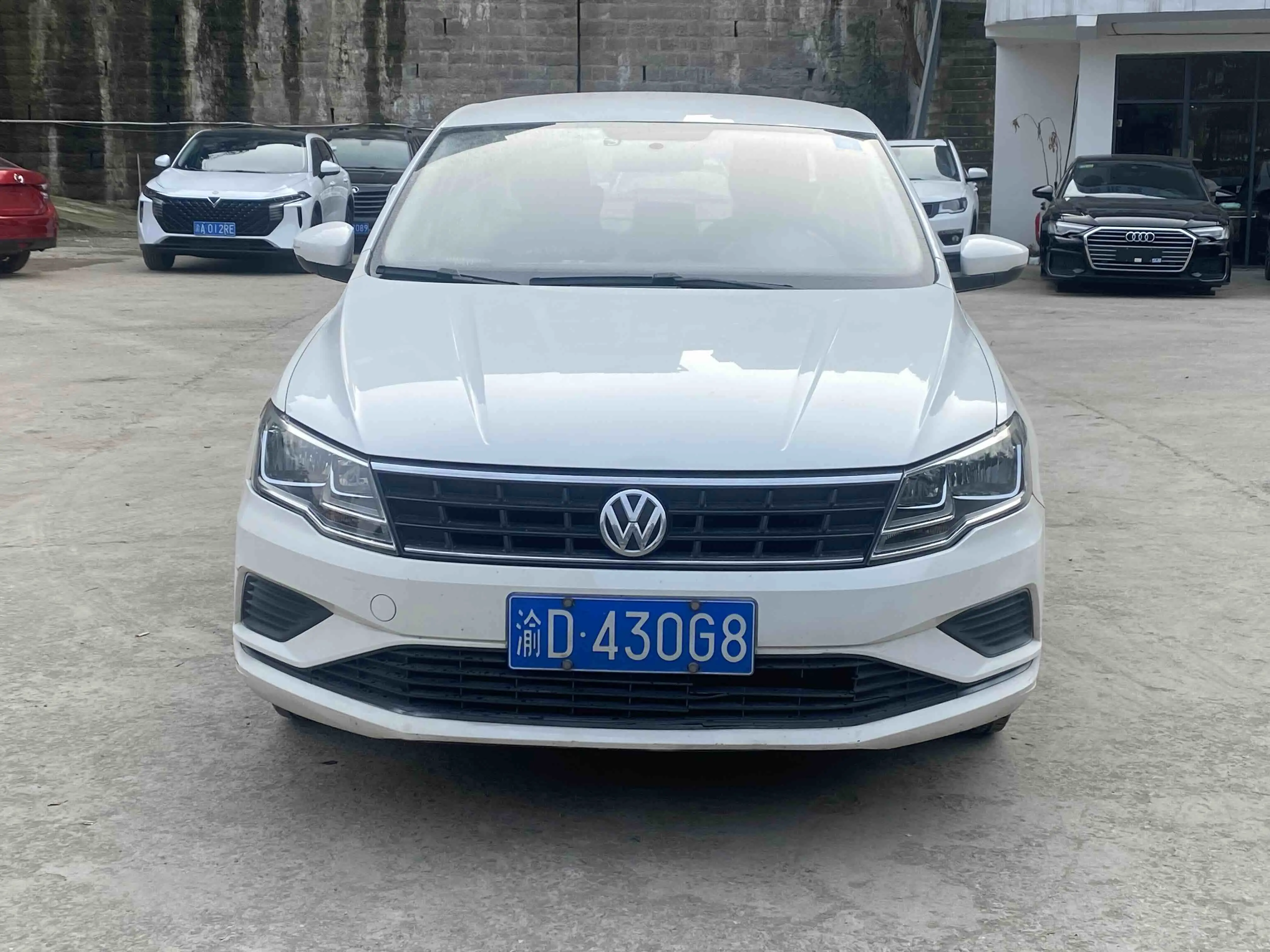 Volkswagen Jetta  из Китая