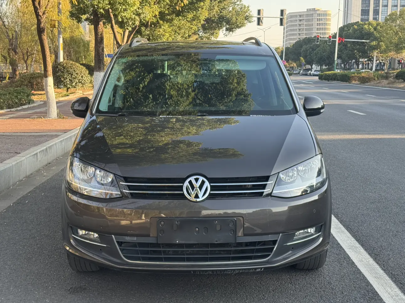 Volkswagen Sharon  из Китая