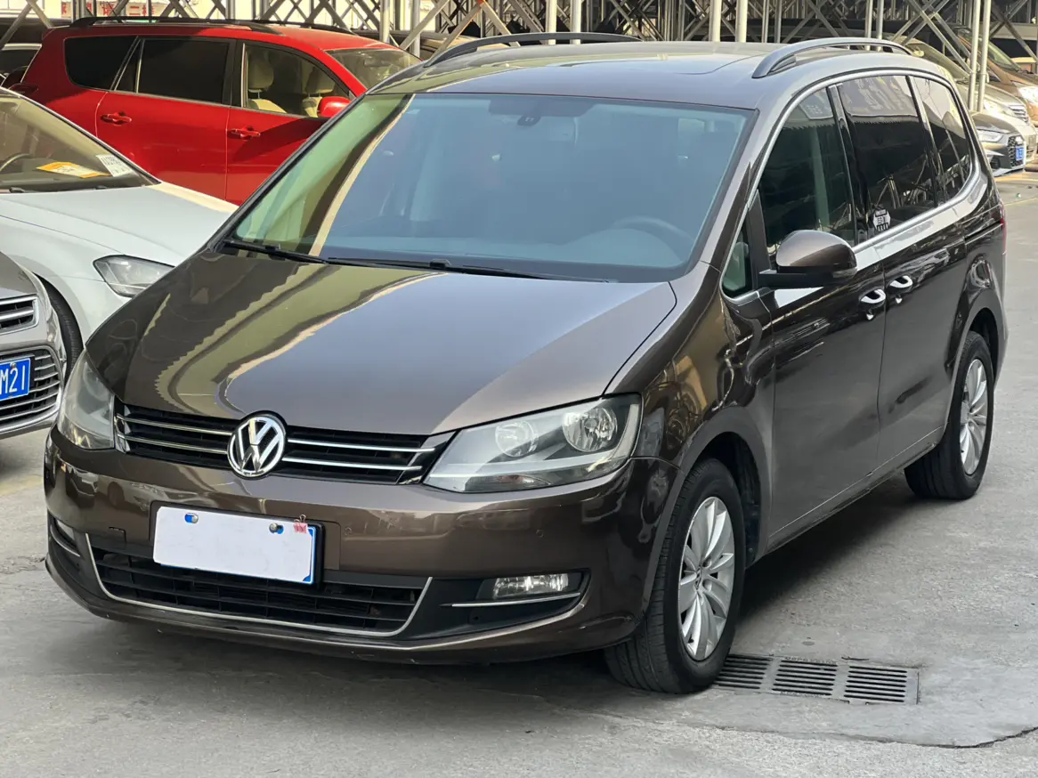 Volkswagen Sharon  из Китая