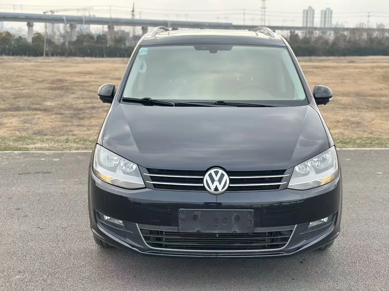 Volkswagen Sharon  из Китая