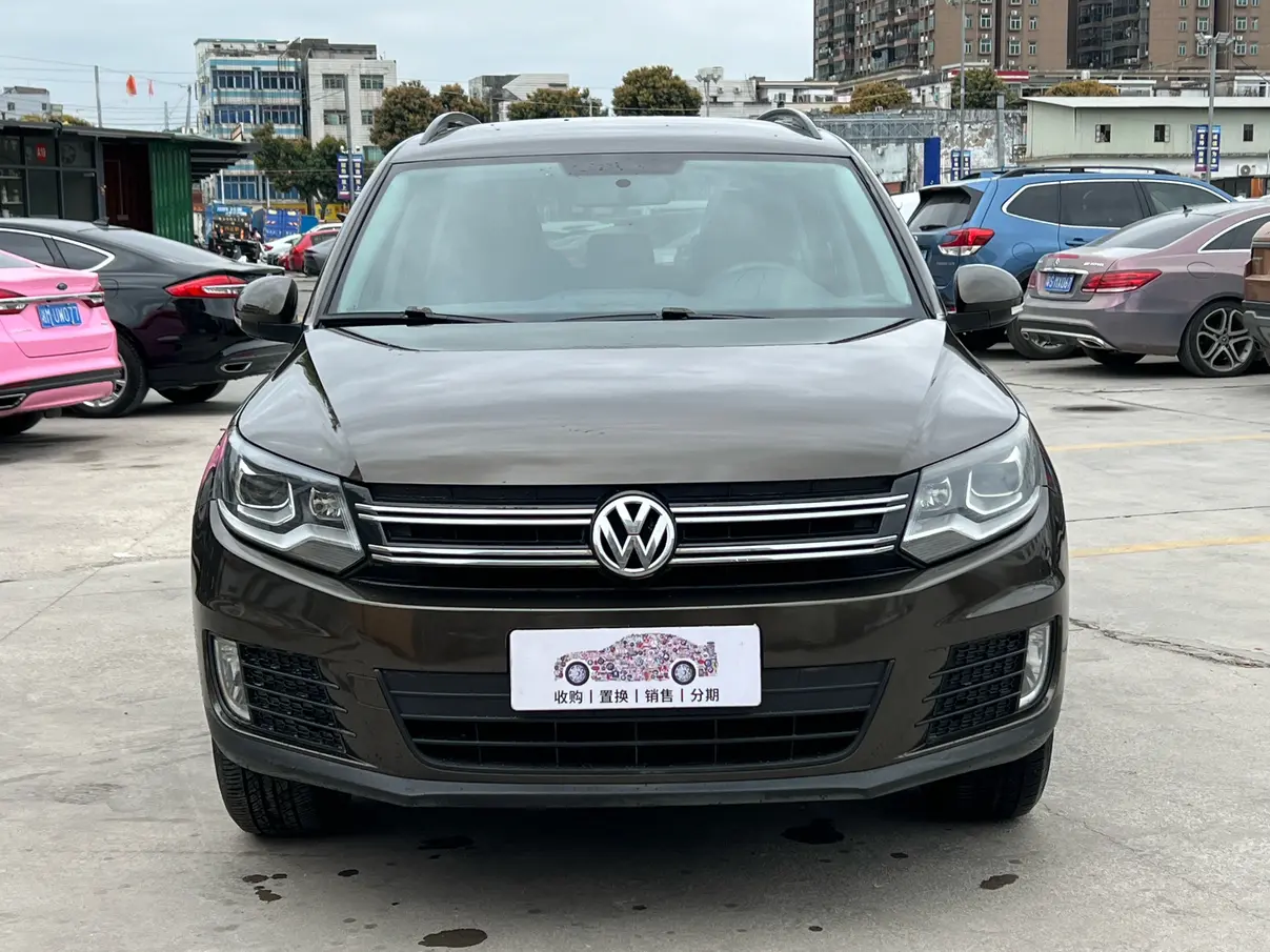 Volkswagen Tiguan (Tharu)  из Китая