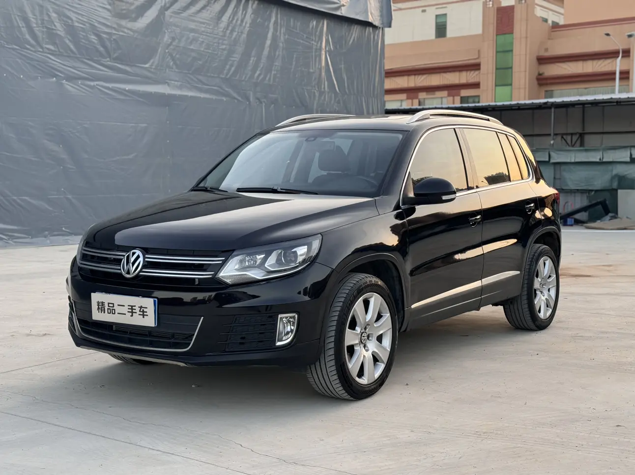 Volkswagen Tiguan (Tharu)  из Китая