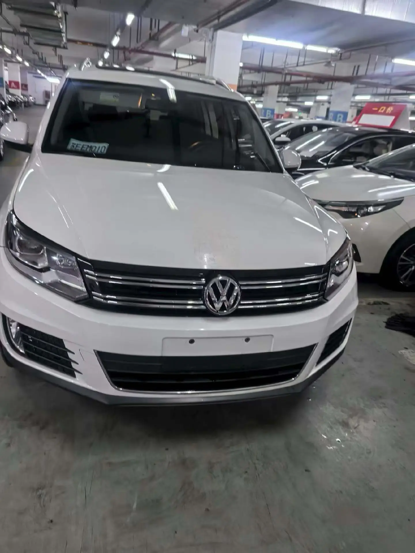 Volkswagen Tiguan (Tharu)  из Китая