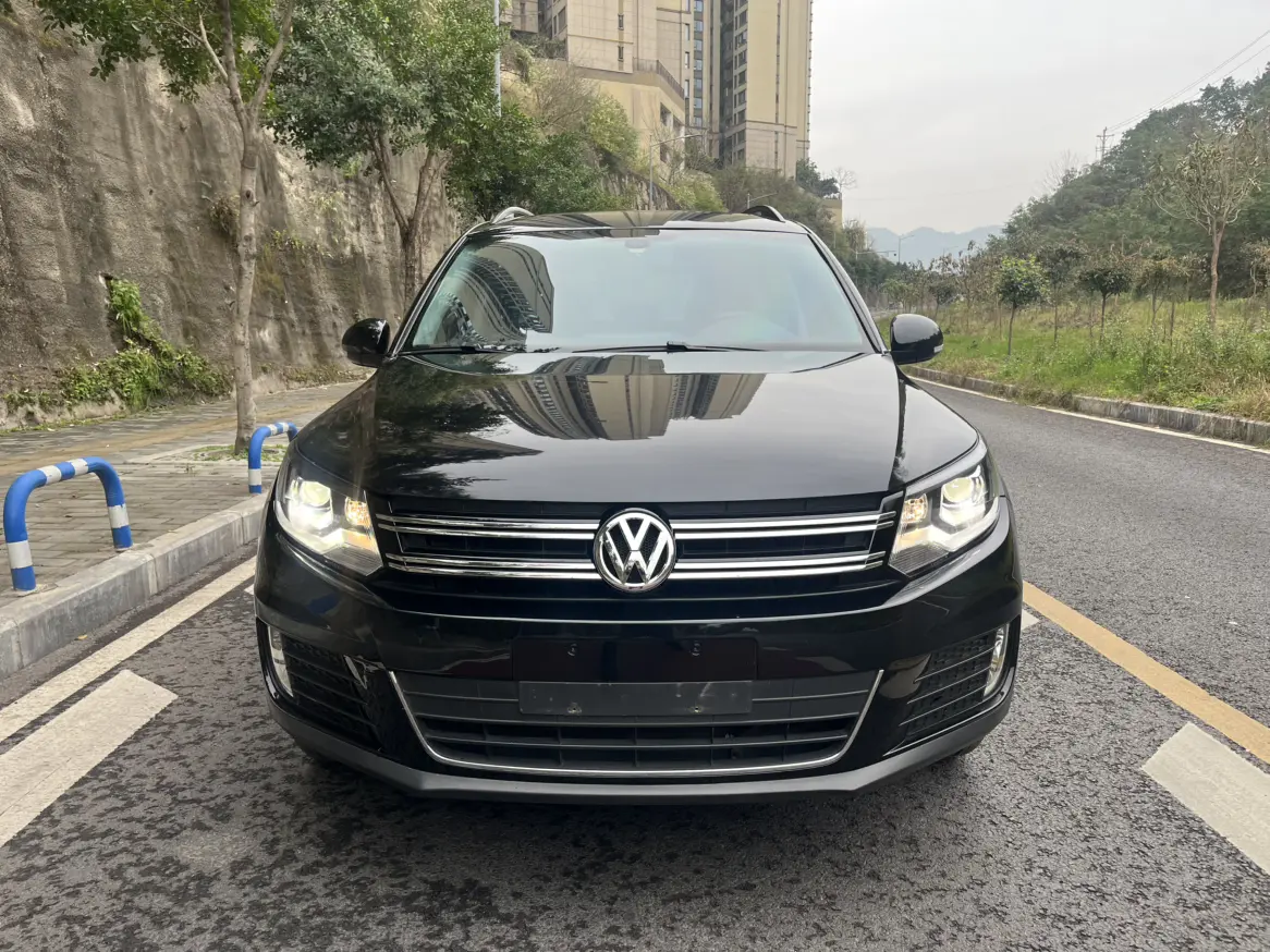 Volkswagen Tiguan (Tharu)  из Китая