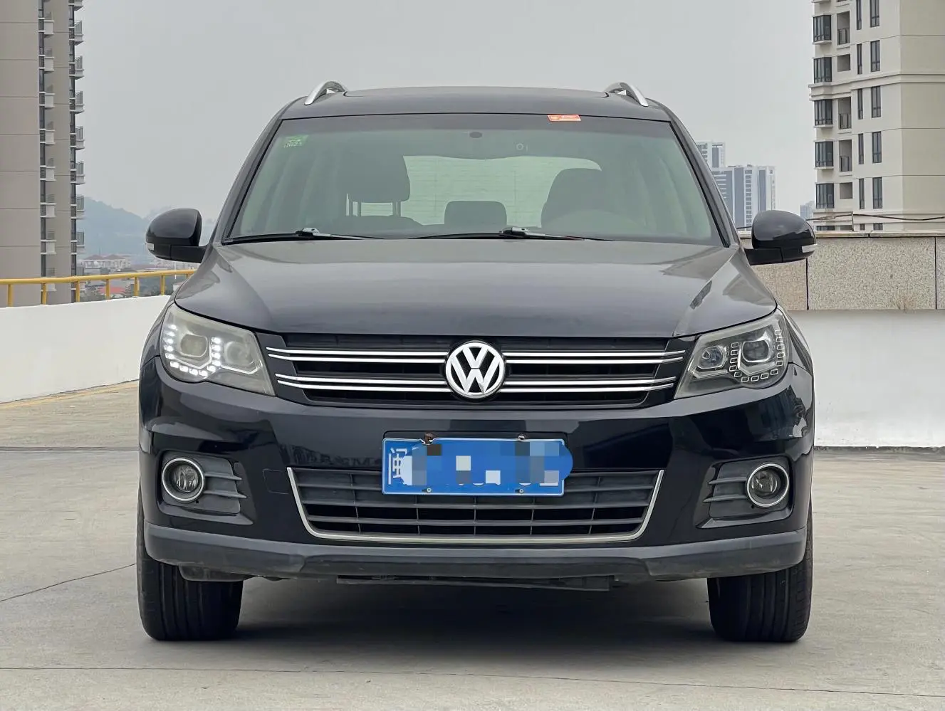 Volkswagen Tiguan (Tharu)  из Китая