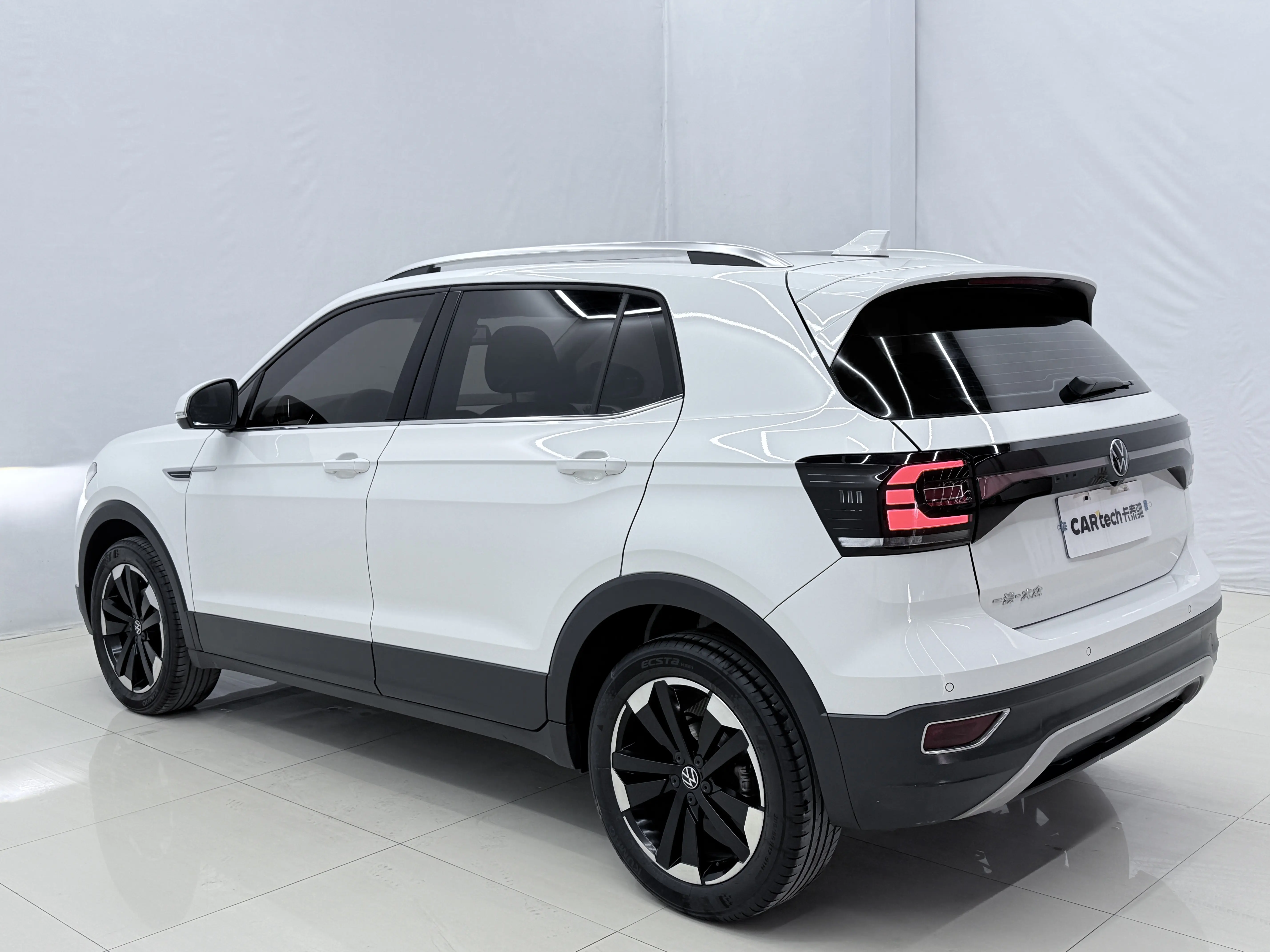 Volkswagen Explore the shadows  из Китая