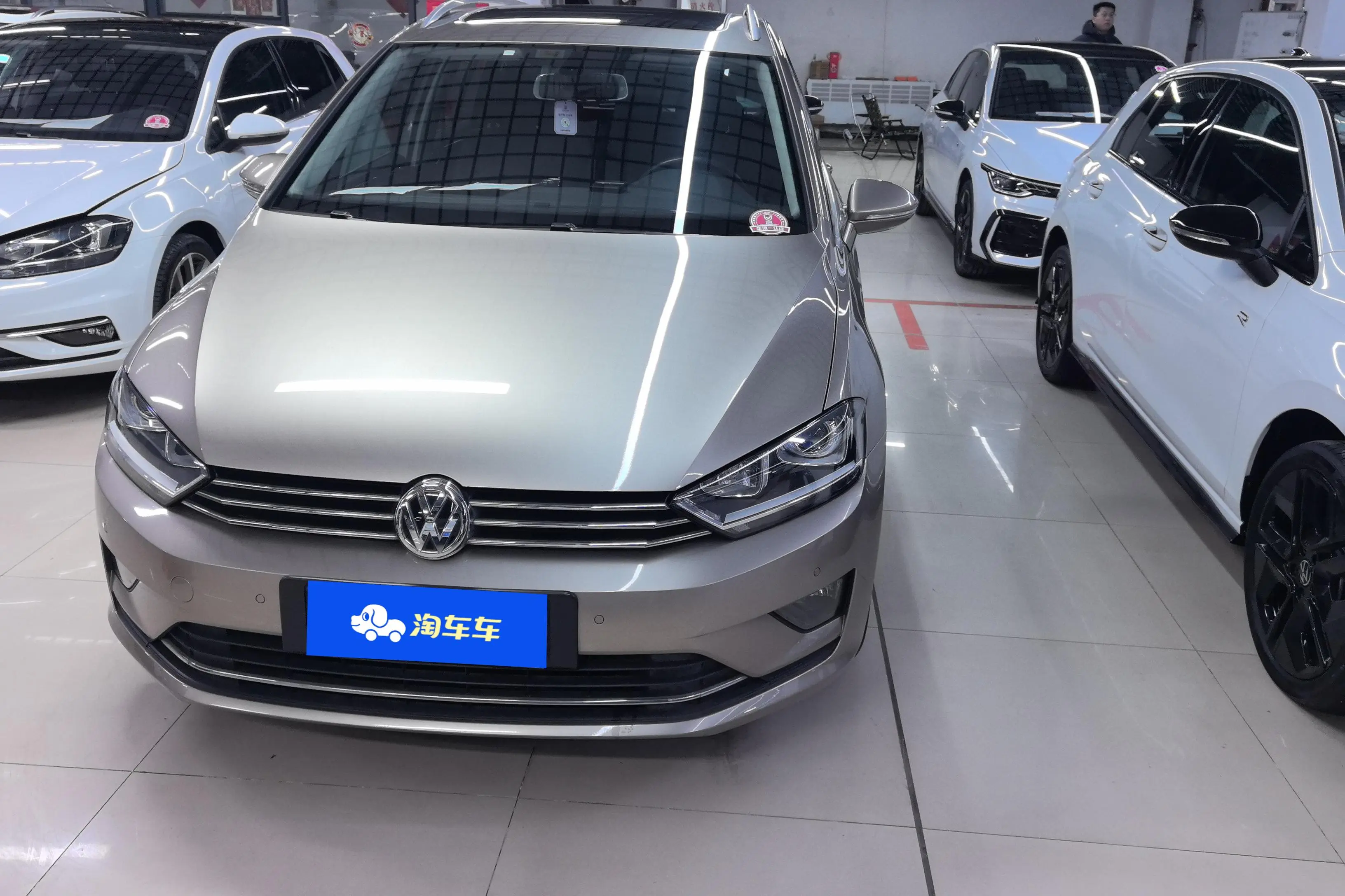 Volkswagen Golf·Jialu  из Китая