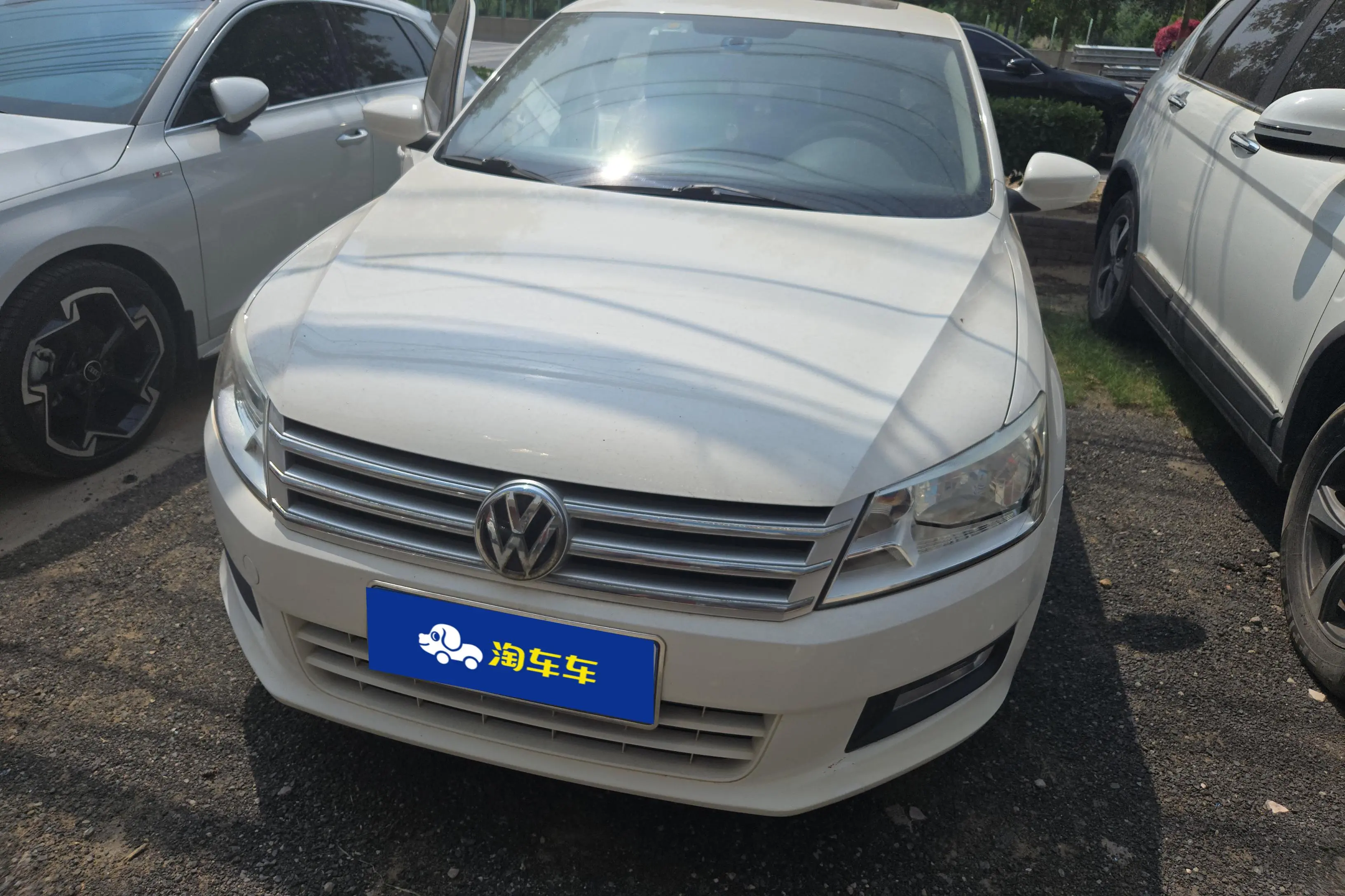 Volkswagen Santana  из Китая