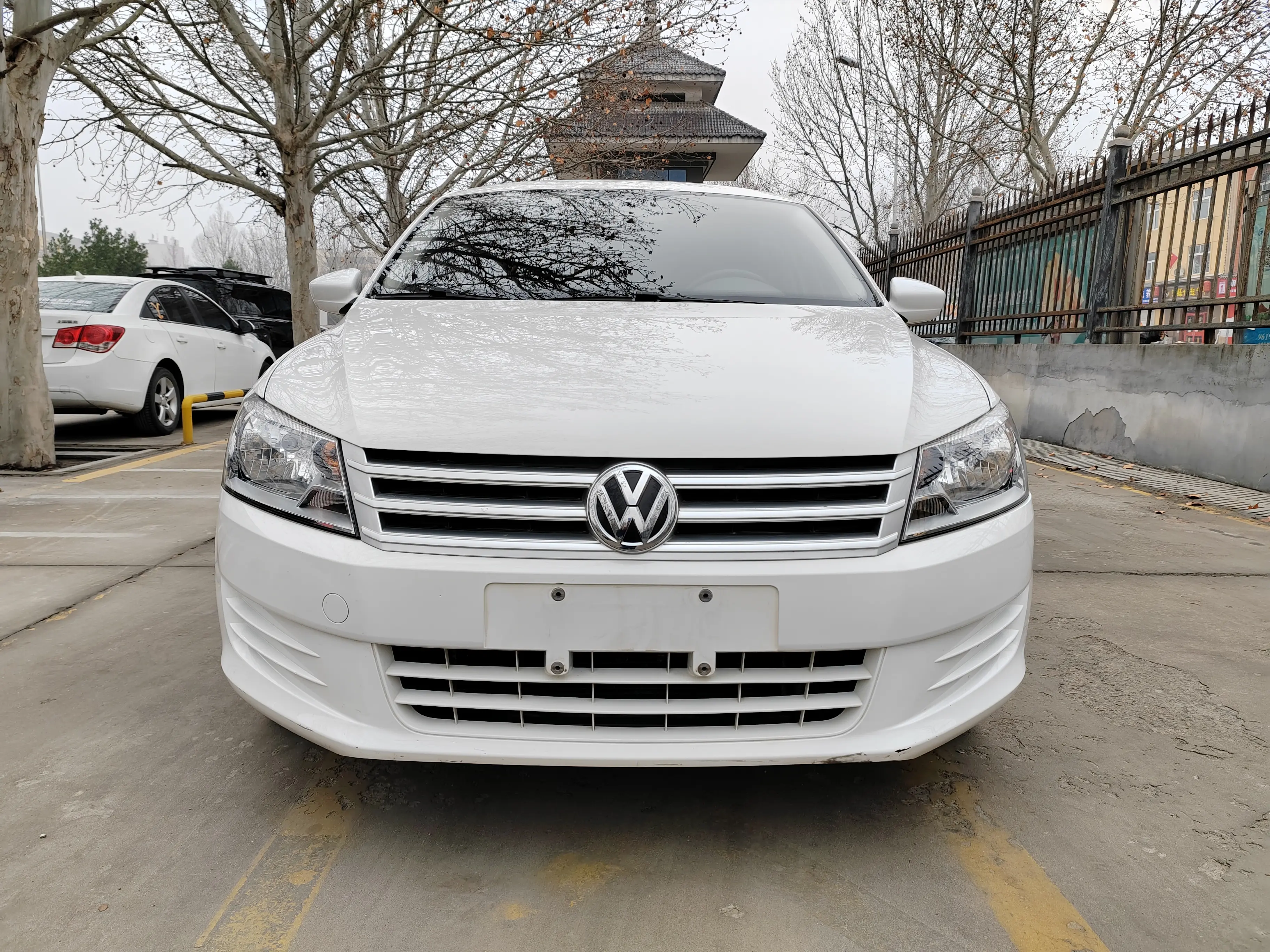 Volkswagen Santana  из Китая