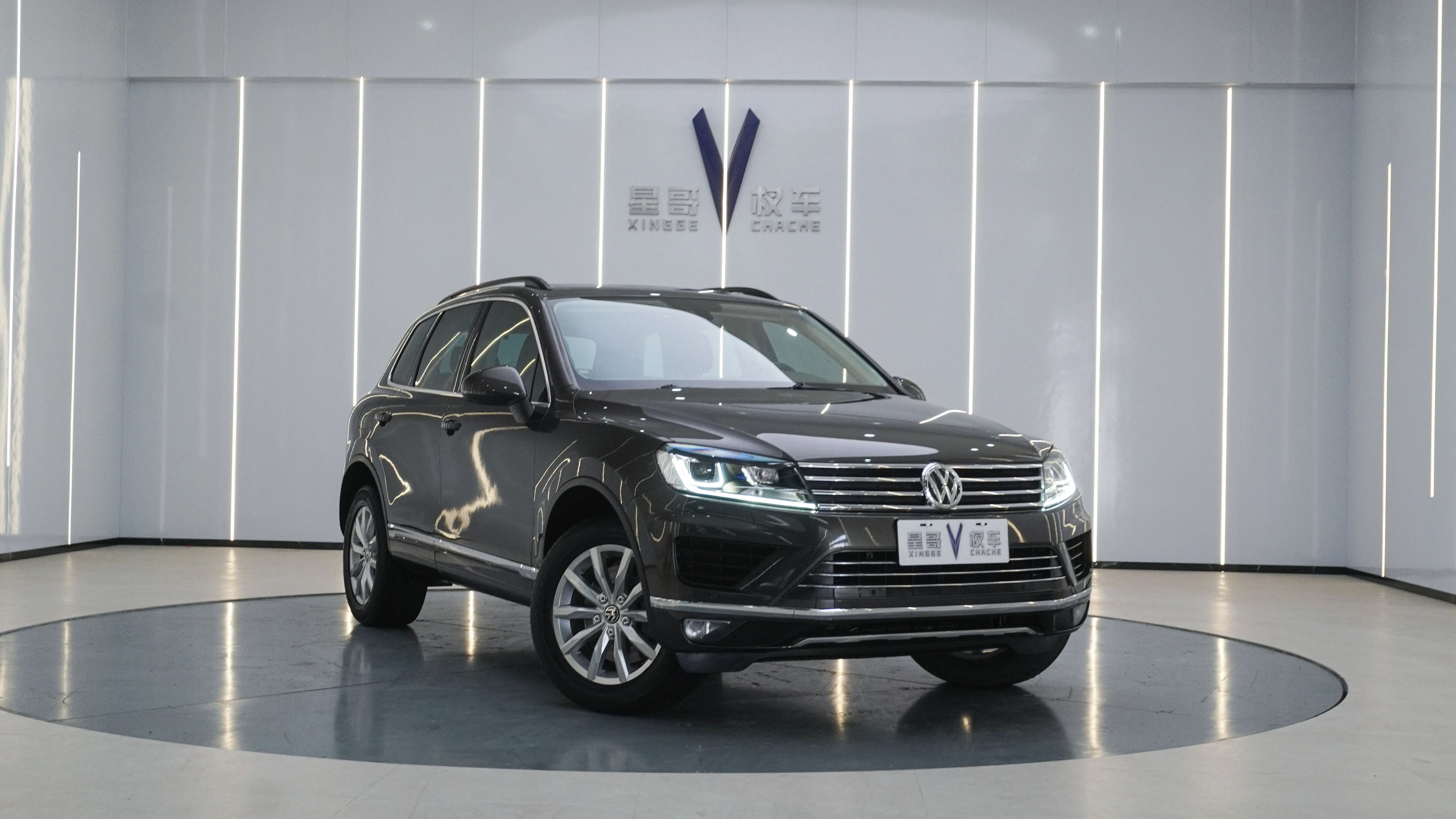 Volkswagen Touareg  из Китая