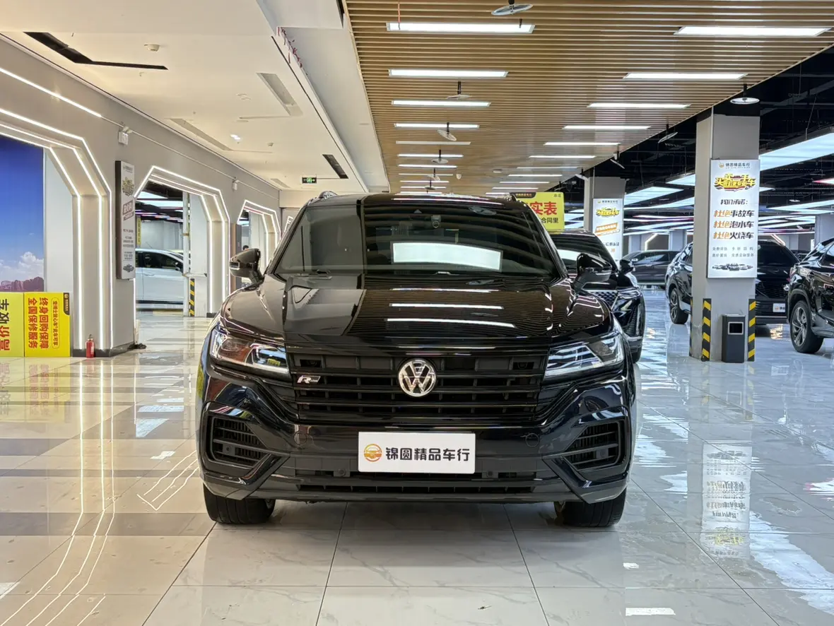 Volkswagen Touareg  из Китая