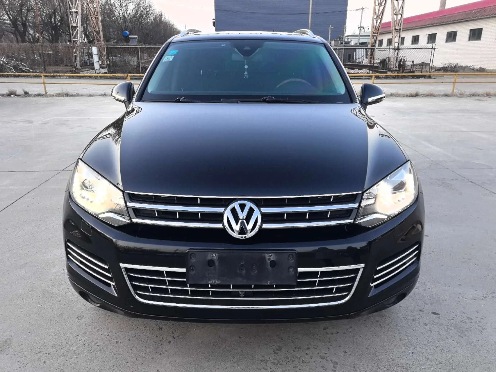 Volkswagen Touareg  из Китая