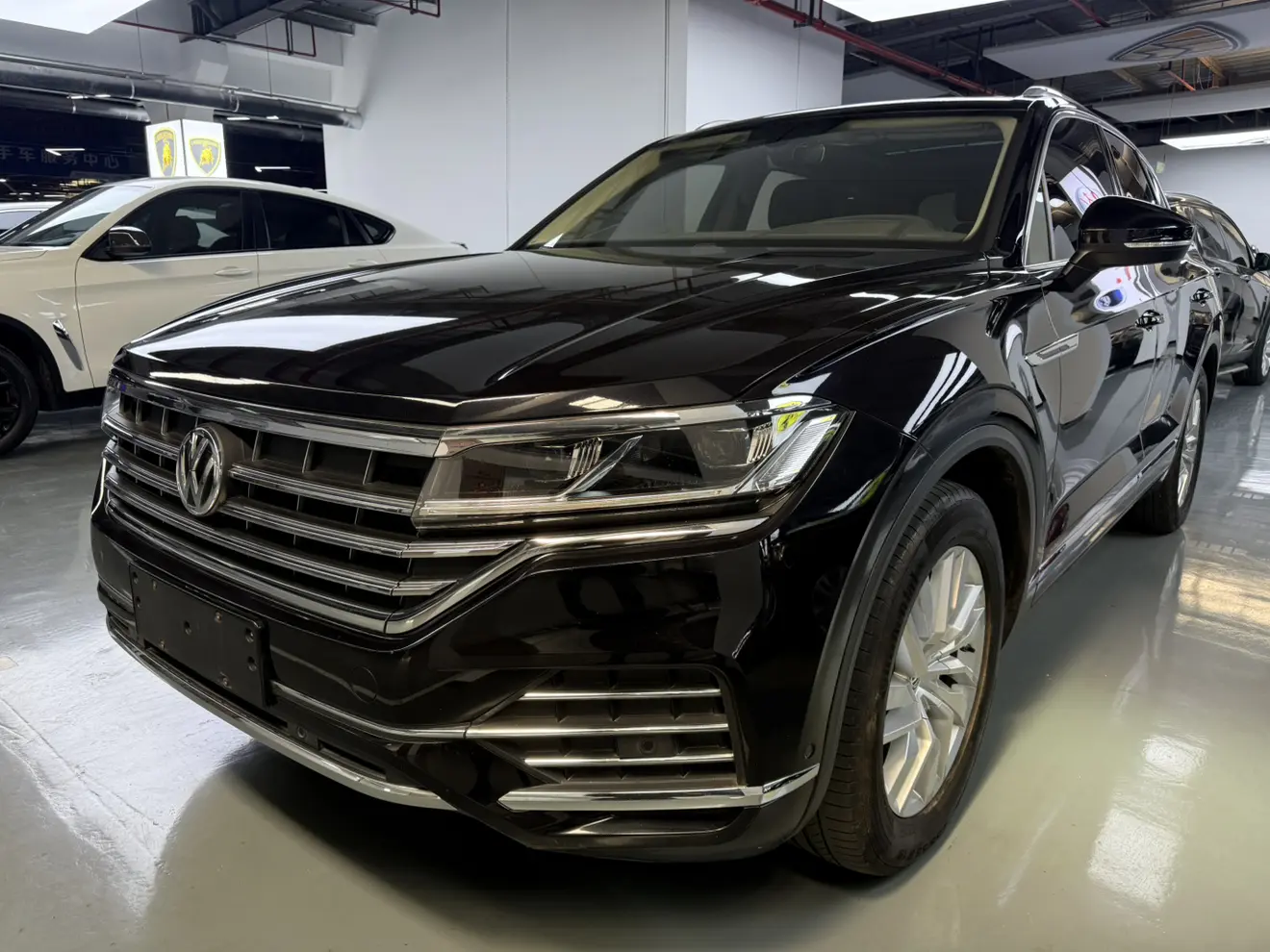 Volkswagen Touareg  из Китая