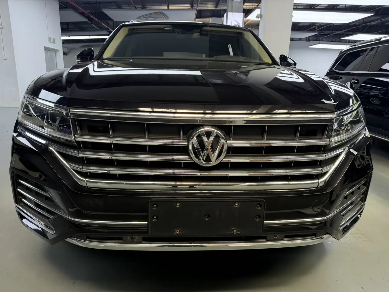 Volkswagen Touareg  из Китая