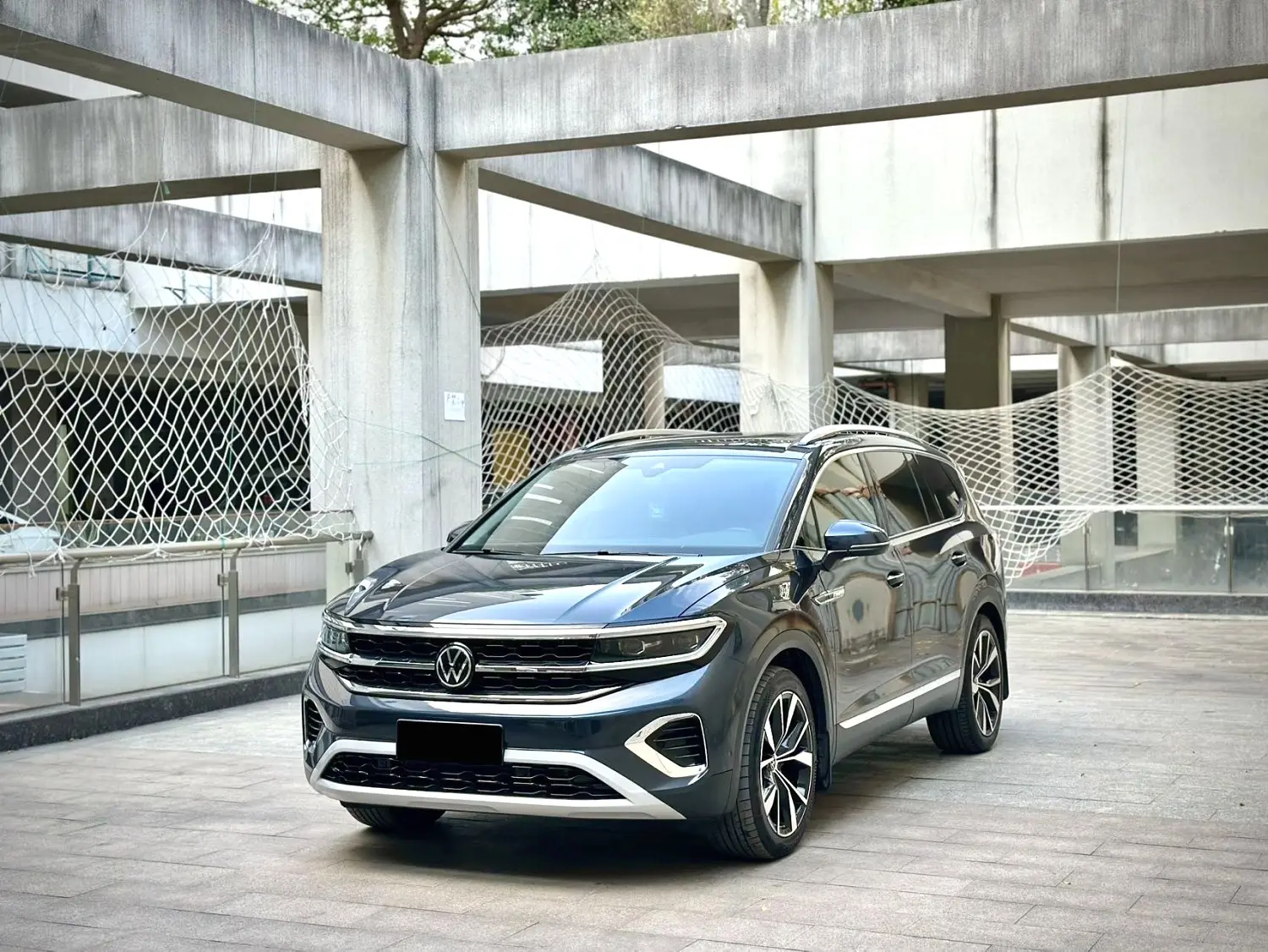 Volkswagen Talagon (Lan Jing)  из Китая