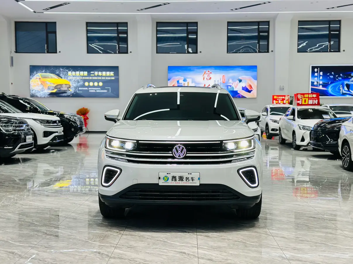 Volkswagen Patrol  из Китая