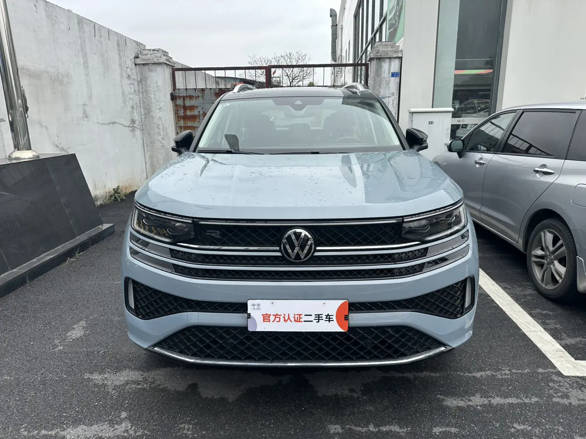 Volkswagen Patrol  из Китая