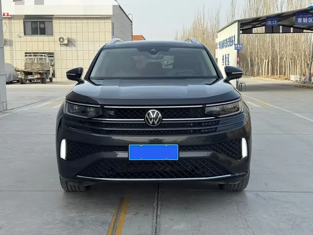 Volkswagen Patrol  из Китая