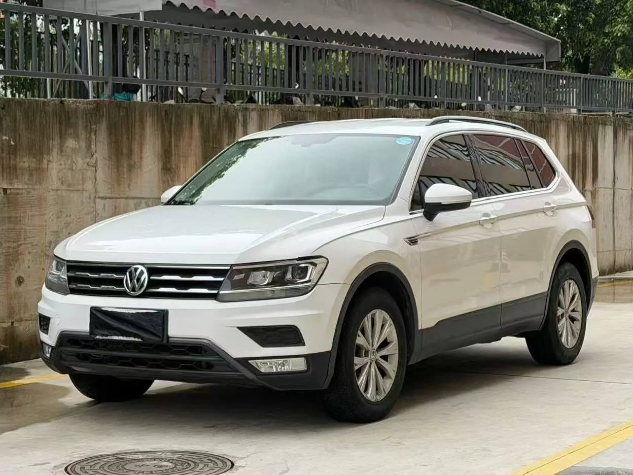 Volkswagen Tiguan L  из Китая