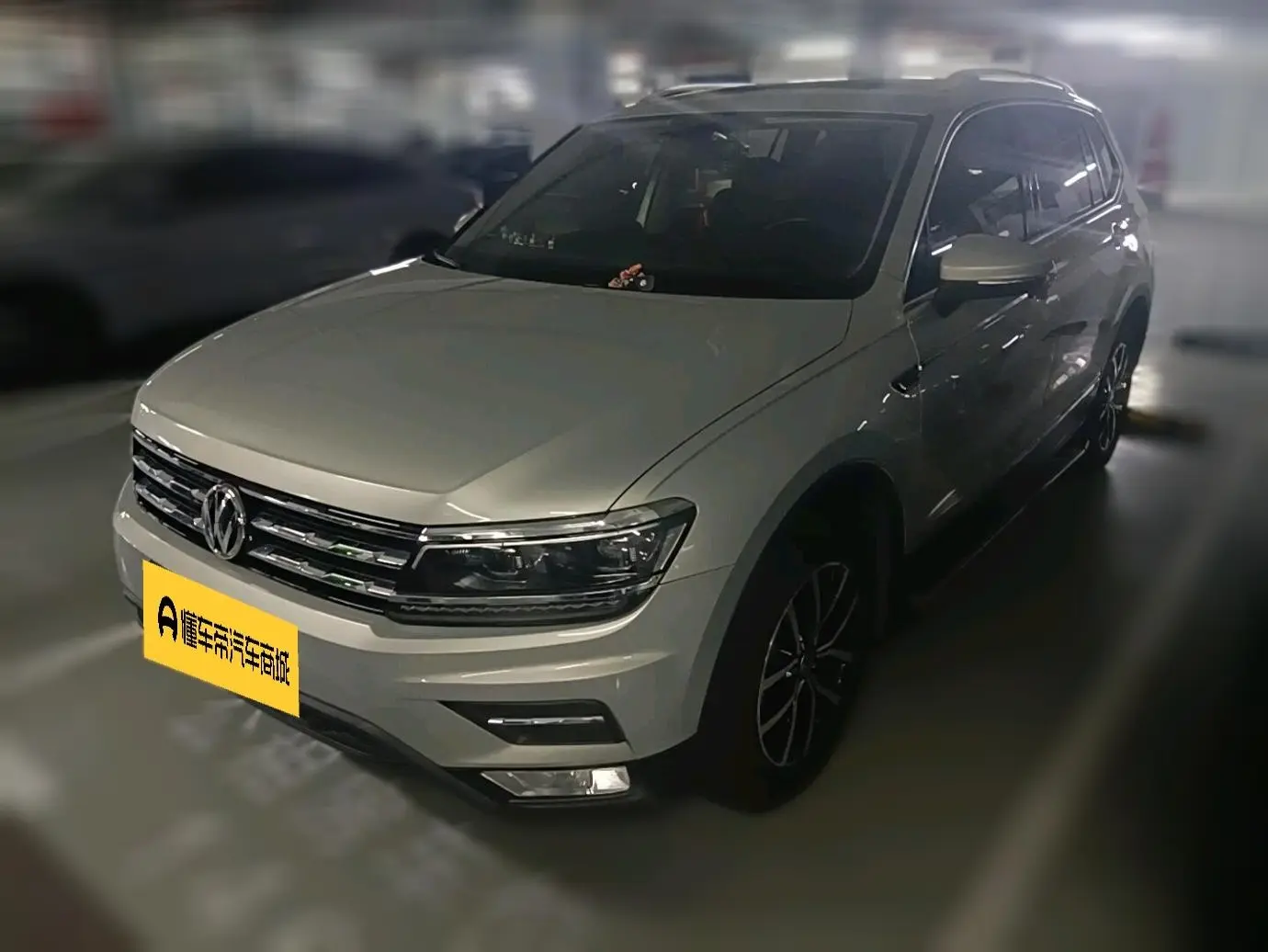 Volkswagen Tiguan L  из Китая