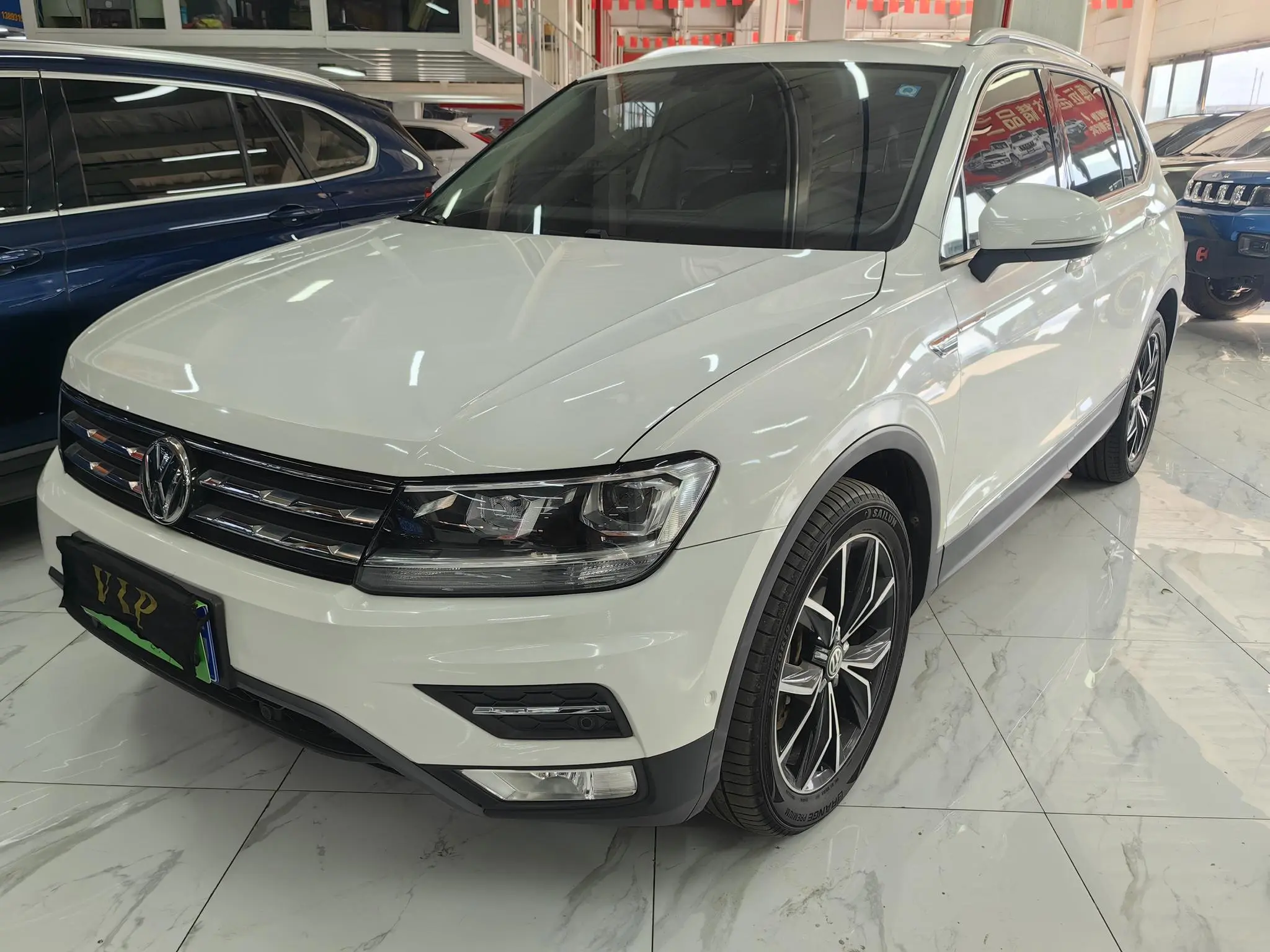 Volkswagen Tiguan L  из Китая