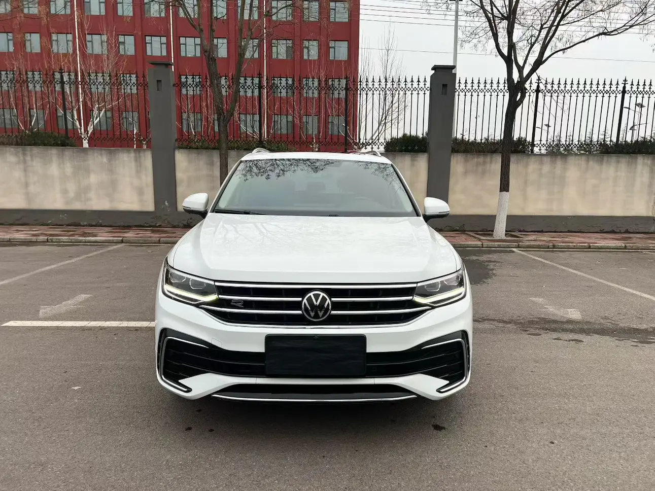 Volkswagen Tiguan L  из Китая