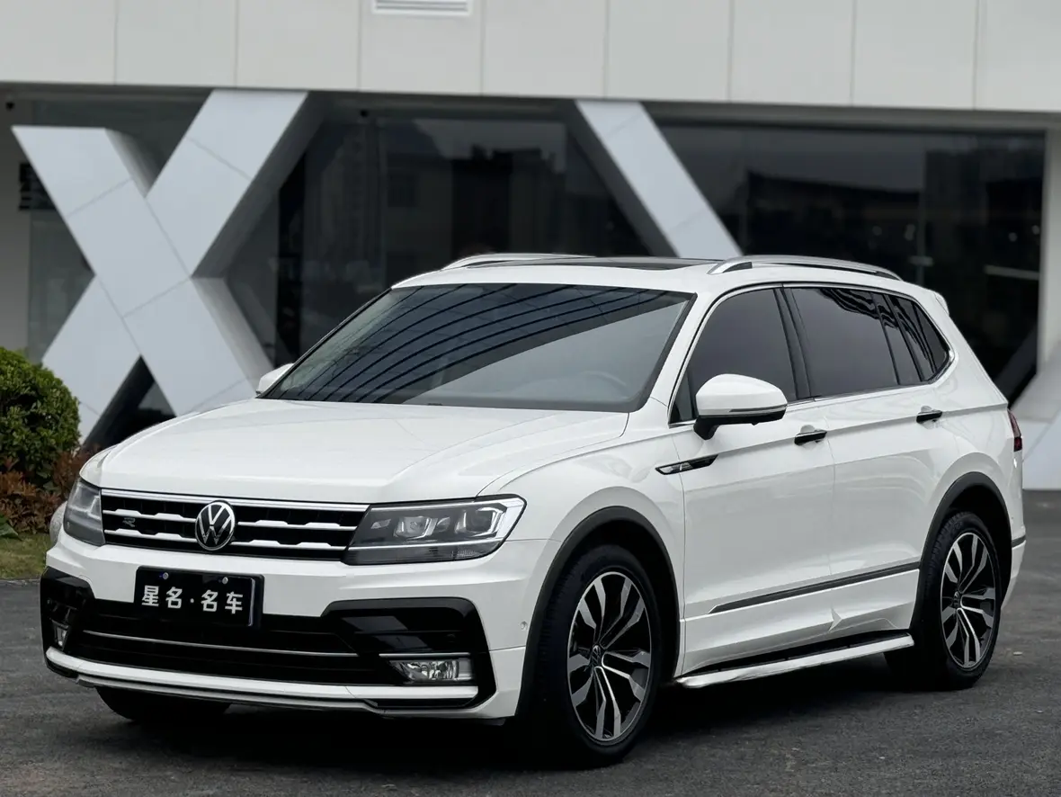 Volkswagen Tiguan L  из Китая