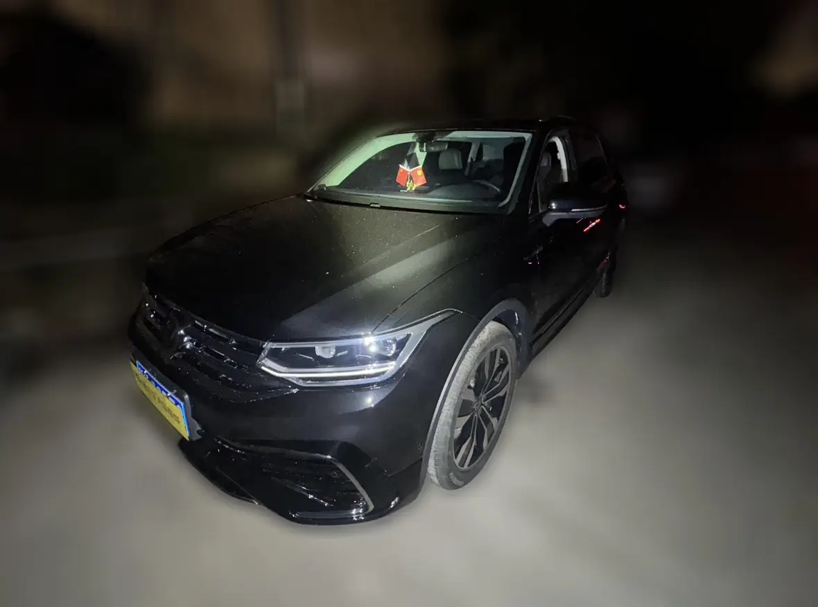 Volkswagen Tiguan L  из Китая