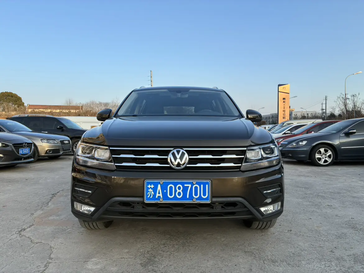 Volkswagen Tiguan L  из Китая