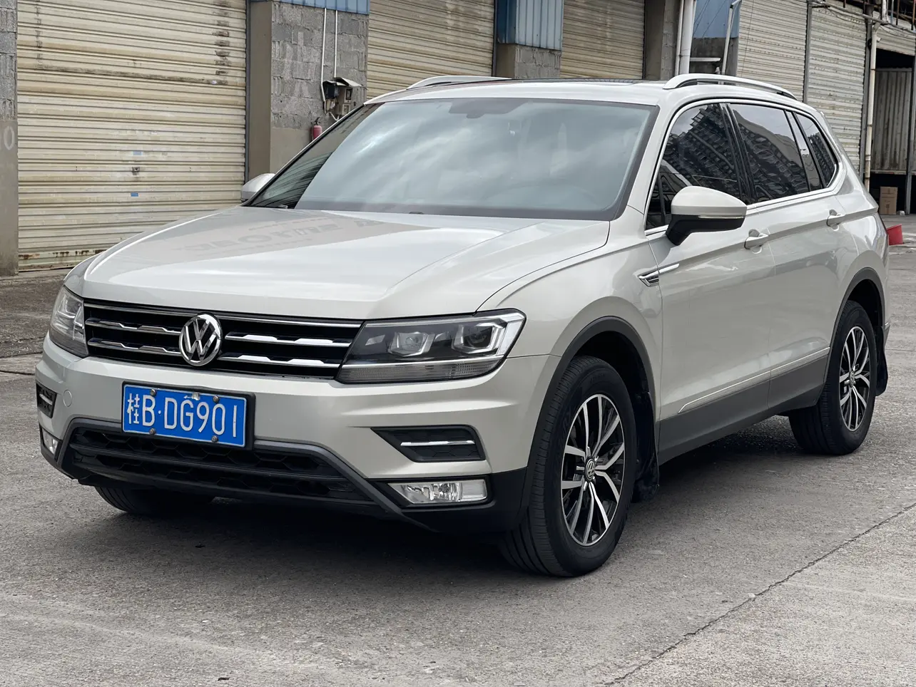 Volkswagen Tiguan L  из Китая