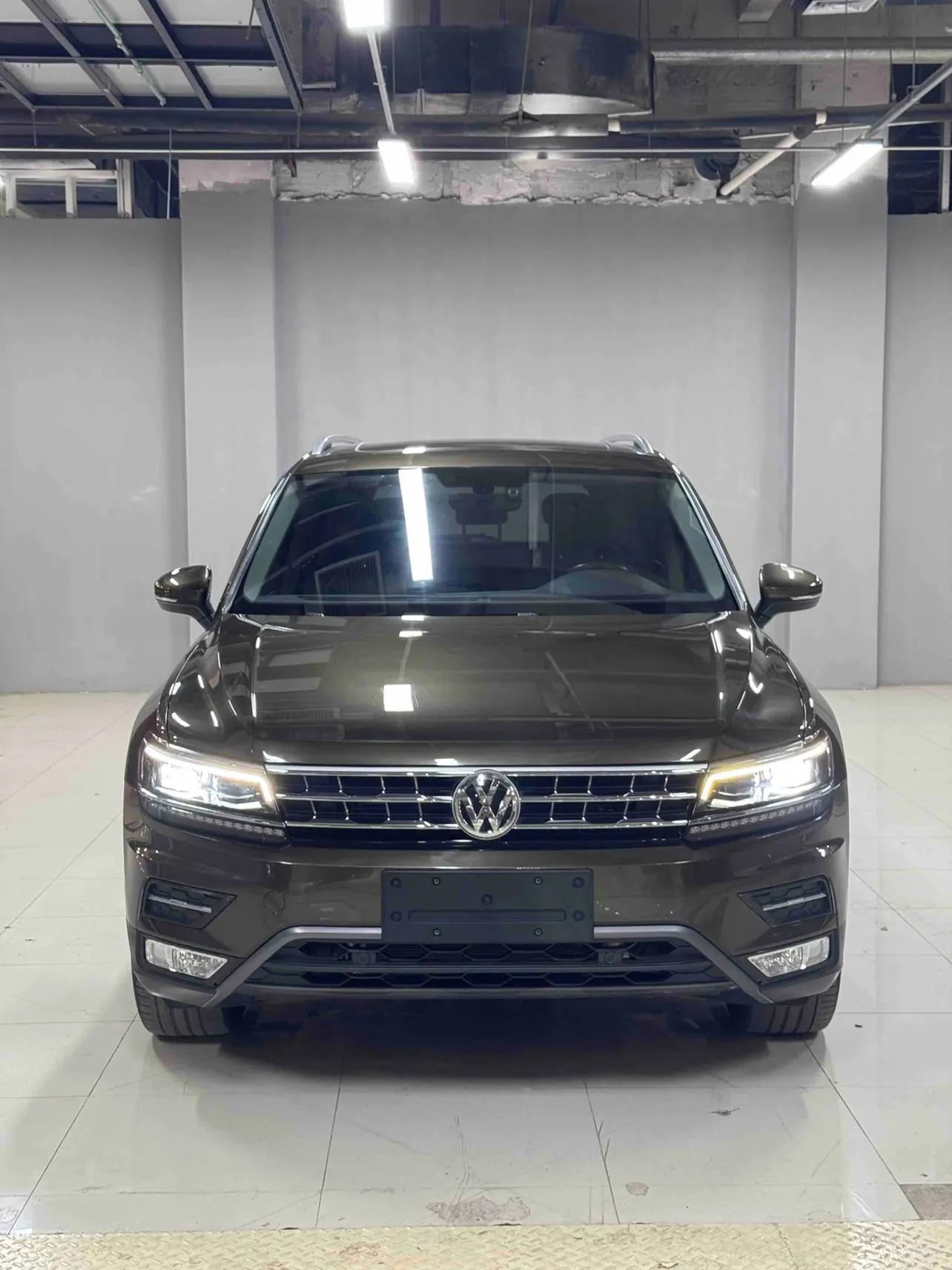 Volkswagen Tiguan L  из Китая