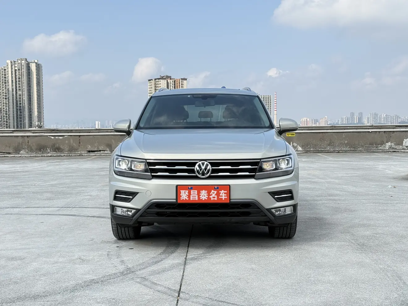 Volkswagen Tiguan L  из Китая