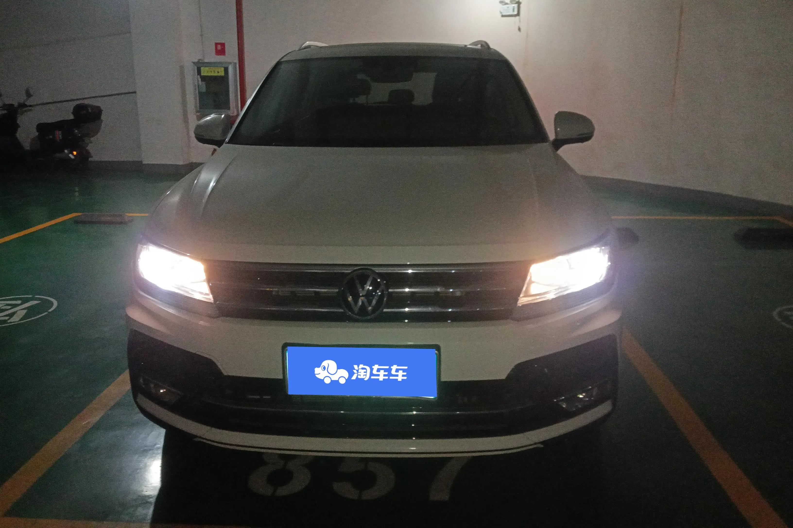 Volkswagen Tiguan L  из Китая