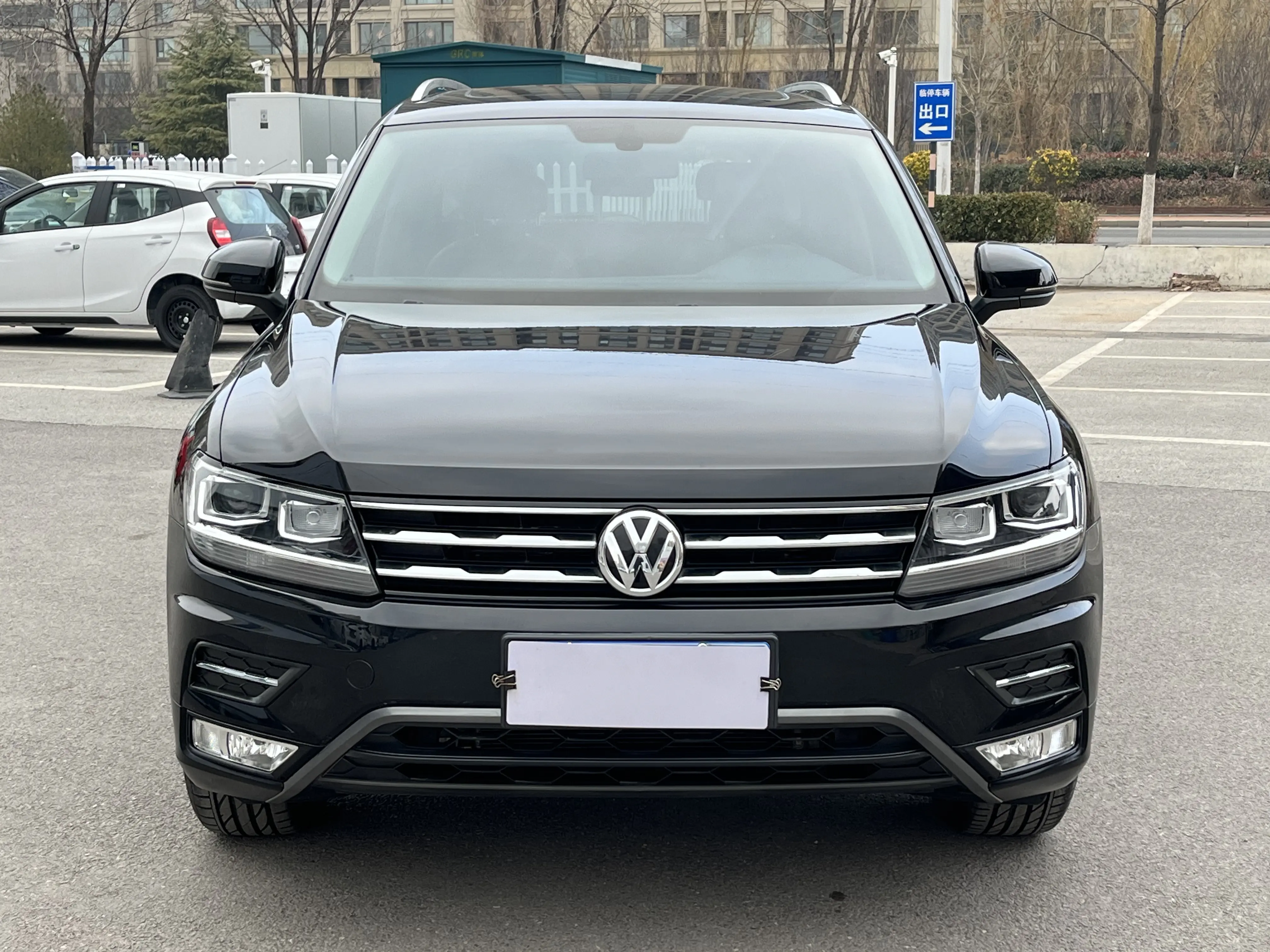 Volkswagen Tiguan L  из Китая